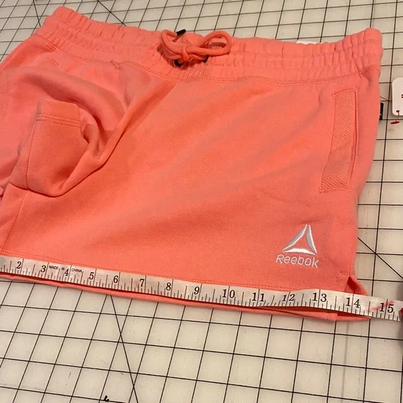 Reebok Vibrant Peach Athletic Shorts side pockets drawstring - Picture 8 of 12